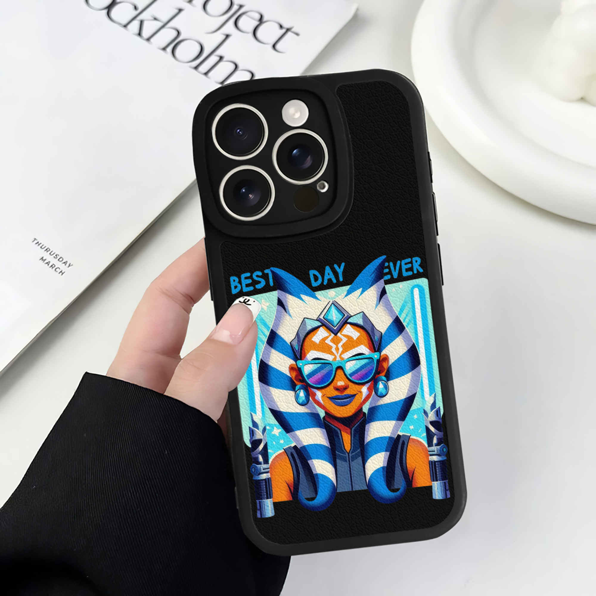 （画像用） スター・ウォーズ Star Wars 【iPhone 16シリーズ対応】シリコンスマホケース（レザー調） 材質：シリコン